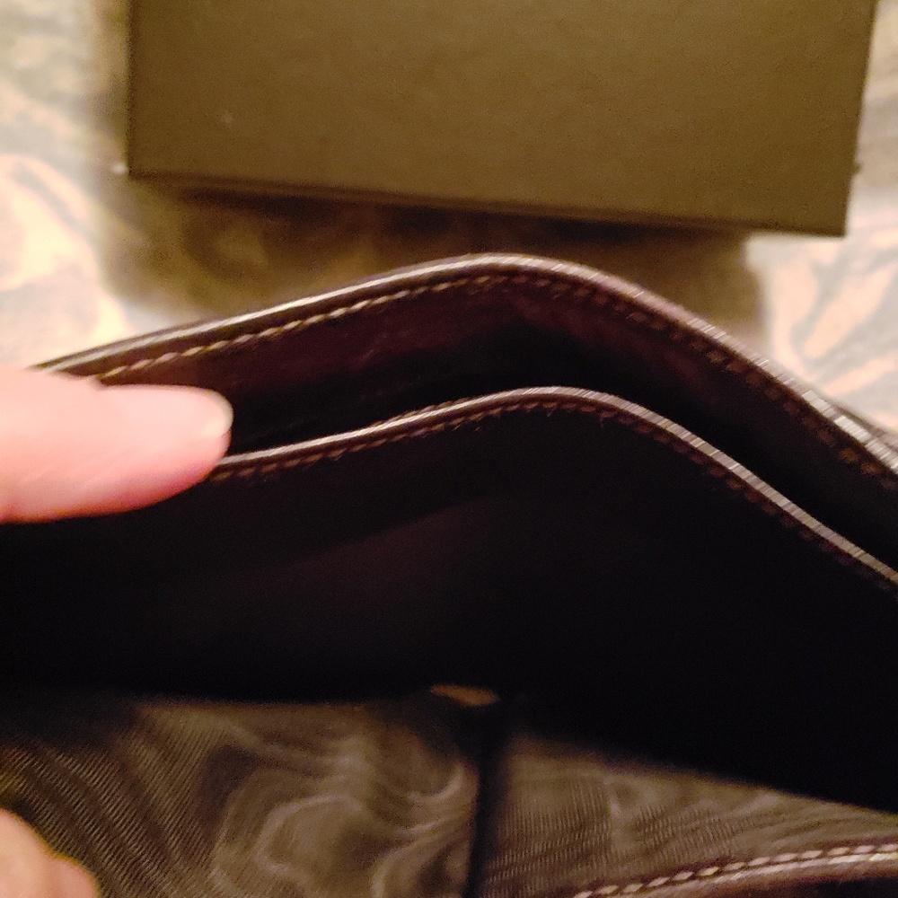 GUCCI GG Monogram Bifold Wallet - Picture 5 of 6